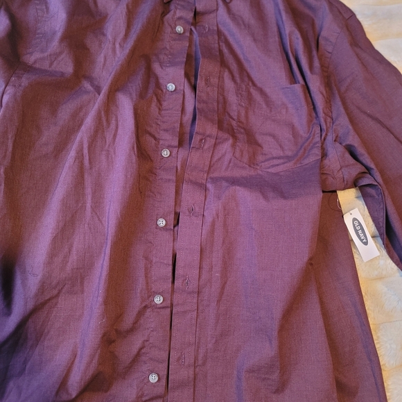 Men's Old Navy Button Up - Picture 4 of 5